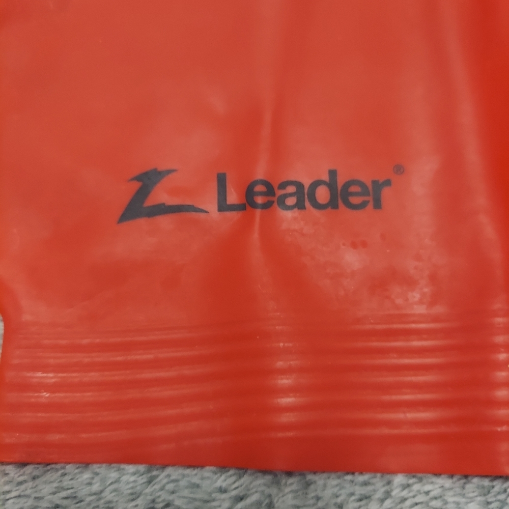 Leader Swim Cap - Picture 2 of 7